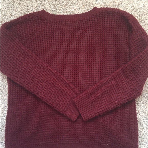 Maroon knitted sweater - Picture 3 of 3